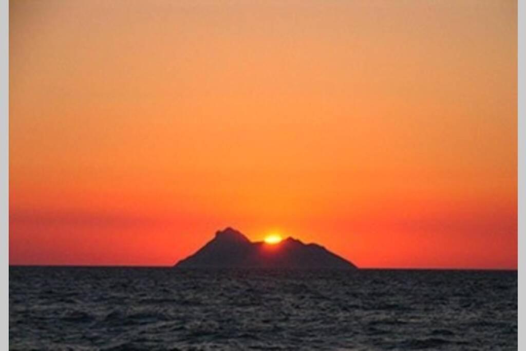 Апартаменты House Of Sunset - Tranquility - View - Relaxation Сивас Экстерьер фото
